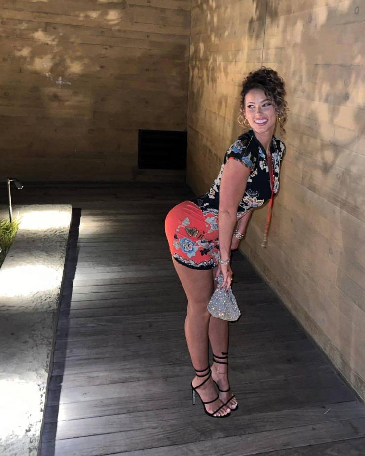 hey nice dress 31 pics 6.html - 31 HD Photos | Premium Gallery 2025