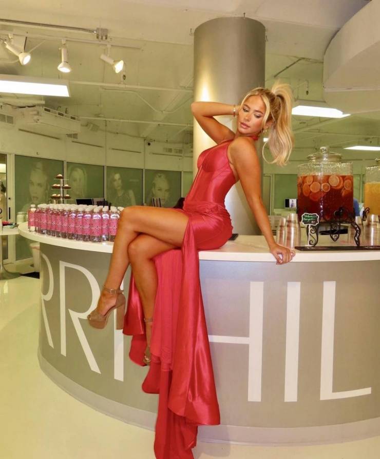 hey nice dress 31 pics 6.html - 31 HD Photos | Premium Gallery 2025