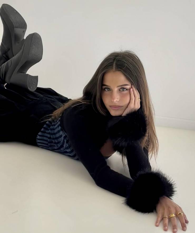 izigirls are waiting for you 34 pics 8.html - 34 HD Photos | Premium Gallery 2025