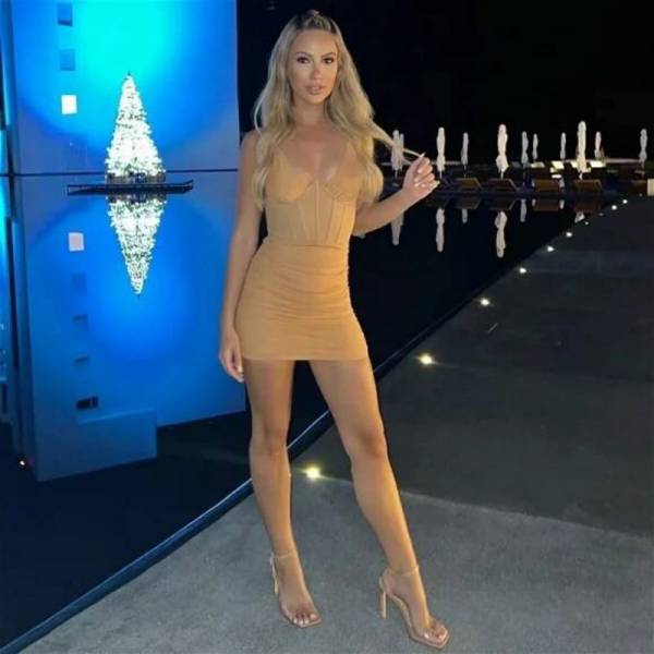 hey nice dress 31 pics 8.html - 31 HD Photos | Premium Gallery 2025