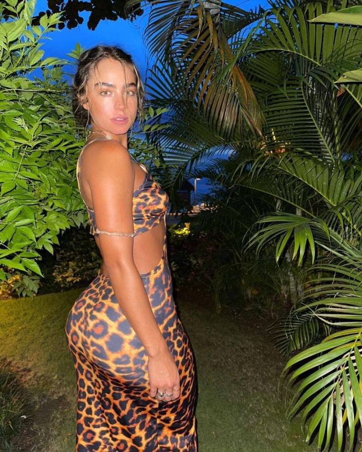 izigirls are waiting for you 38 pics 17.html - 38 HD Photos | Premium Gallery 2025