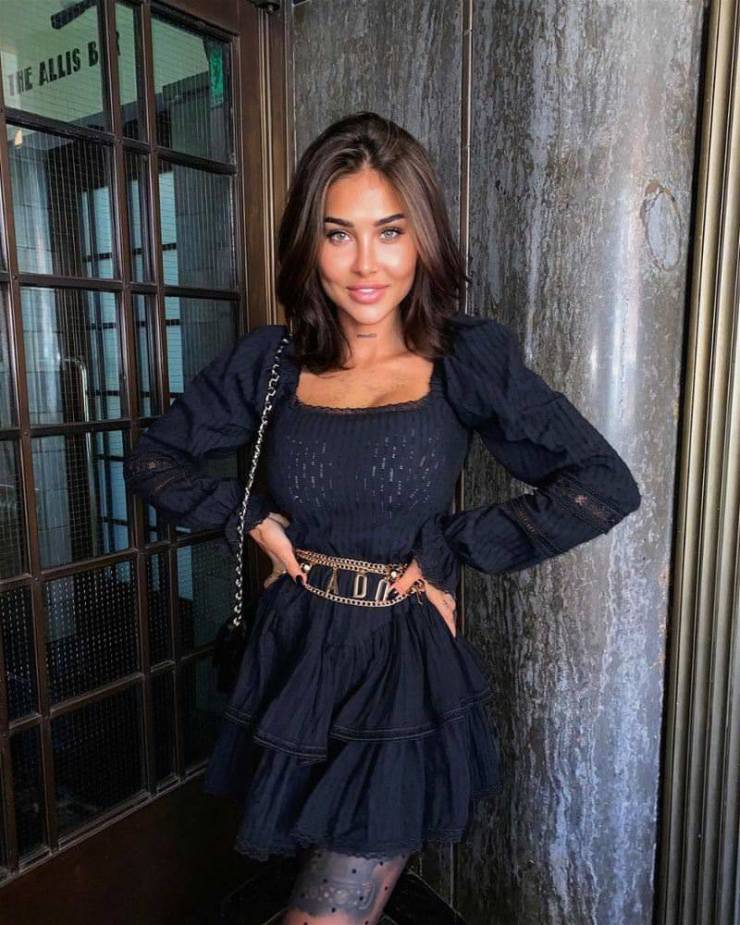 izigirls are waiting for you 38 pics 17.html - 38 HD Photos | Premium Gallery 2025