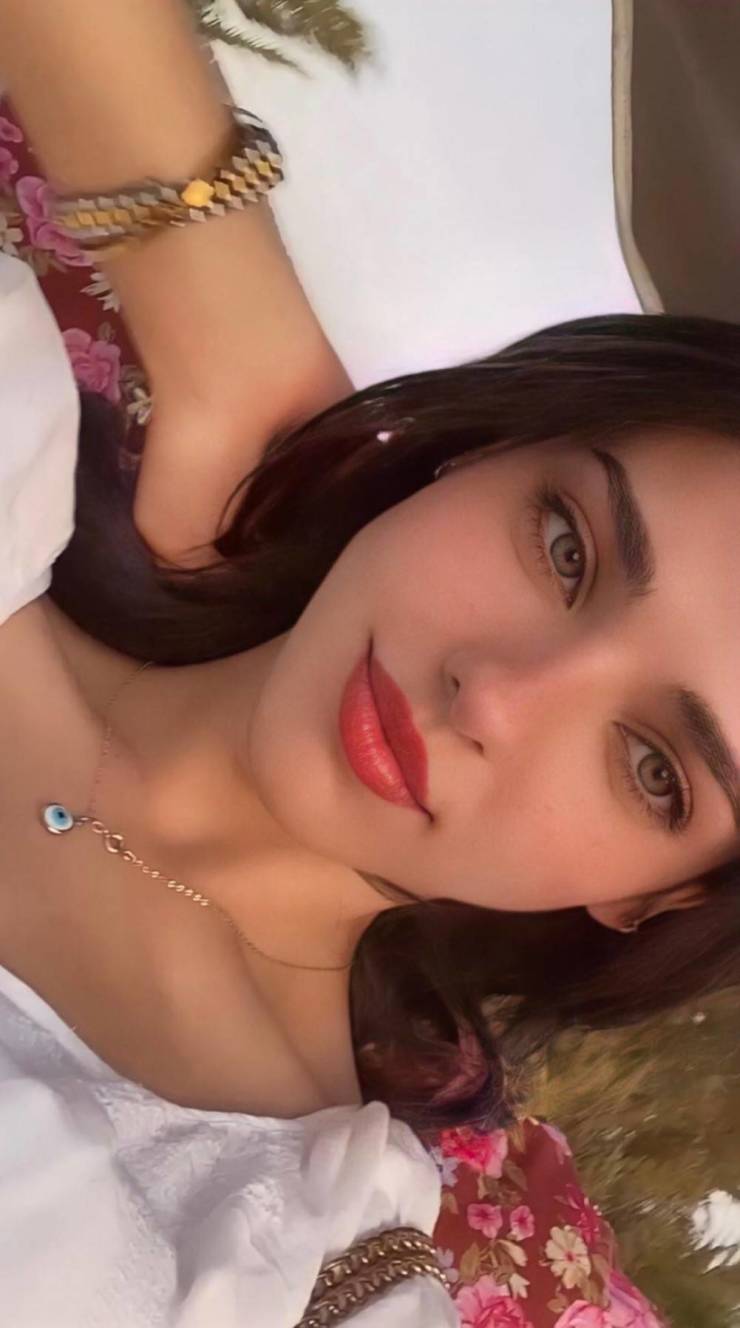 izigirls are waiting for you 38 pics 19.html - 38 HD Photos | Premium Gallery 2025