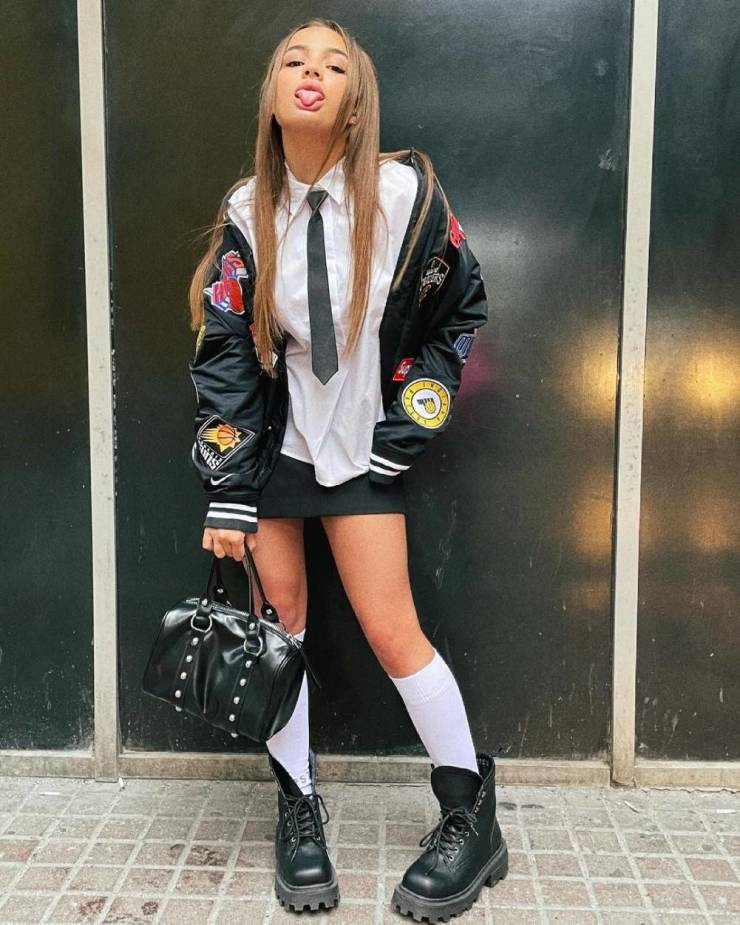 izigirls are waiting for you 38 pics 19.html - 38 HD Photos | Premium Gallery 2025