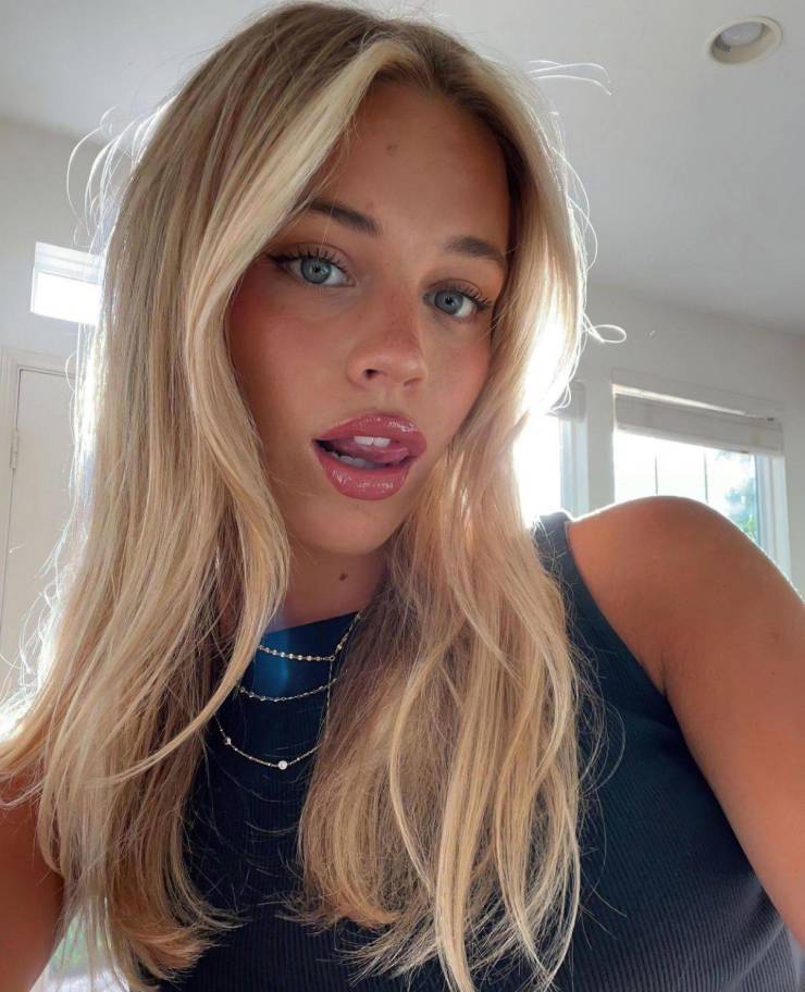 izigirls are waiting for you 37 pics 18.html - 37 HD Photos | Premium Gallery 2025