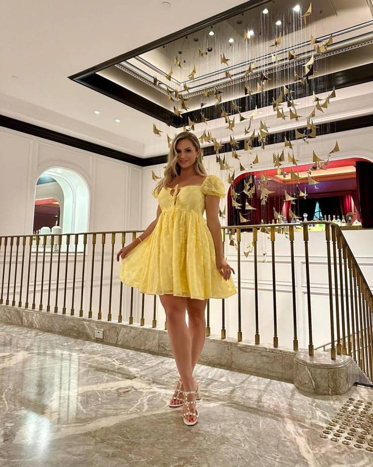 izigirls are waiting for you 37 pics 18.html - 37 HD Photos | Premium Gallery 2025