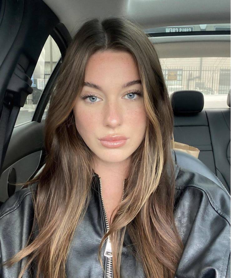 izigirls are waiting for you 37 pics 18.html - 37 HD Photos | Premium Gallery 2025