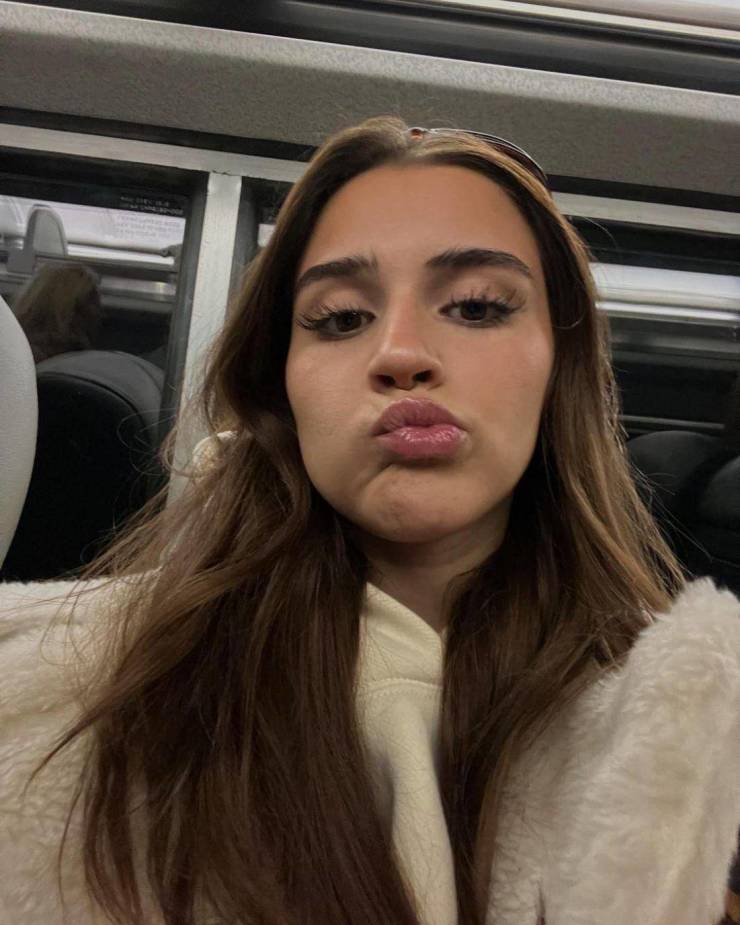 izigirls are waiting for you 38 pics 17.html - 38 HD Photos | Premium Gallery 2025