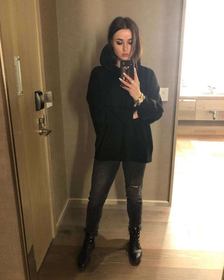 izigirls are waiting for you 38 pics 17.html - 38 HD Photos | Premium Gallery 2025