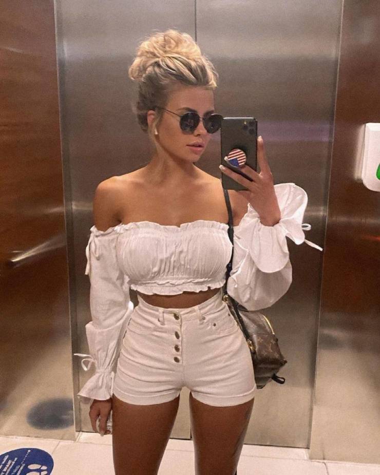 those shorts are extra short 35 pics 18.html - 35 HD Photos | Premium Gallery 2025