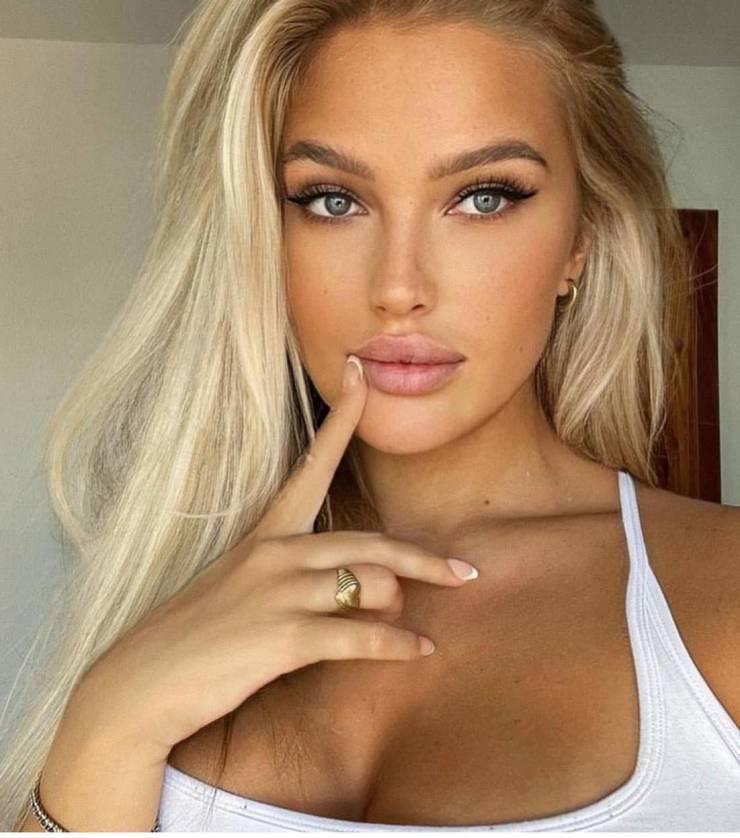 Izigirls Are Waiting For You!