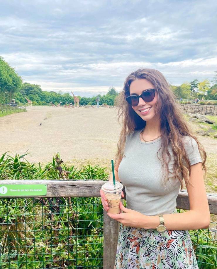 izigirls are waiting for you 37 pics 13.html - 37 HD Photos | Premium Gallery 2025