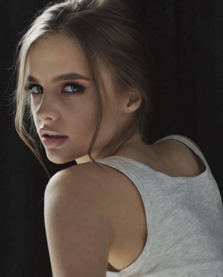 izigirls are waiting for you 35 pics 11.html - 35 HD Photos | Premium Gallery 2025