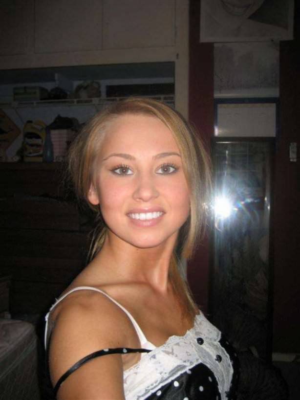 beautiful smiles 36 pics 1.html - 36 HD Photos | Premium Gallery 2026