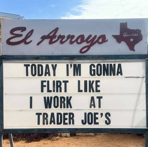 The Funniest El Arroyo Signs on the Internet