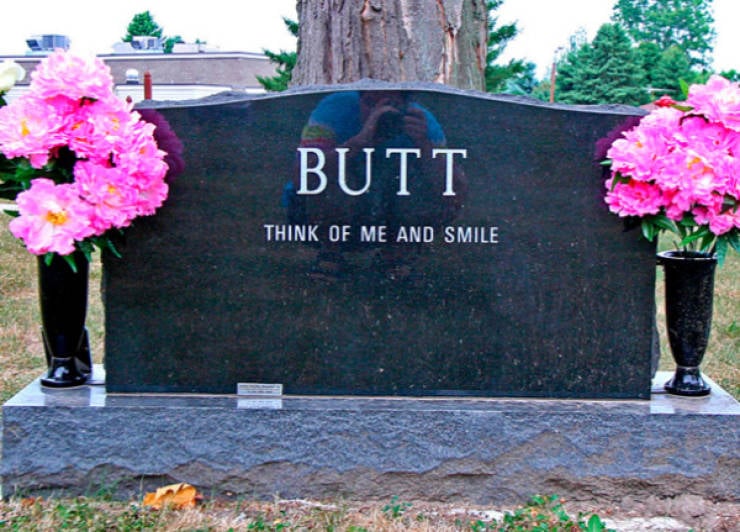 These Tombstones Have One Last Joke to Tell