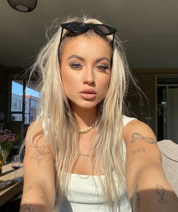 Izigirls Are Waiting For You!