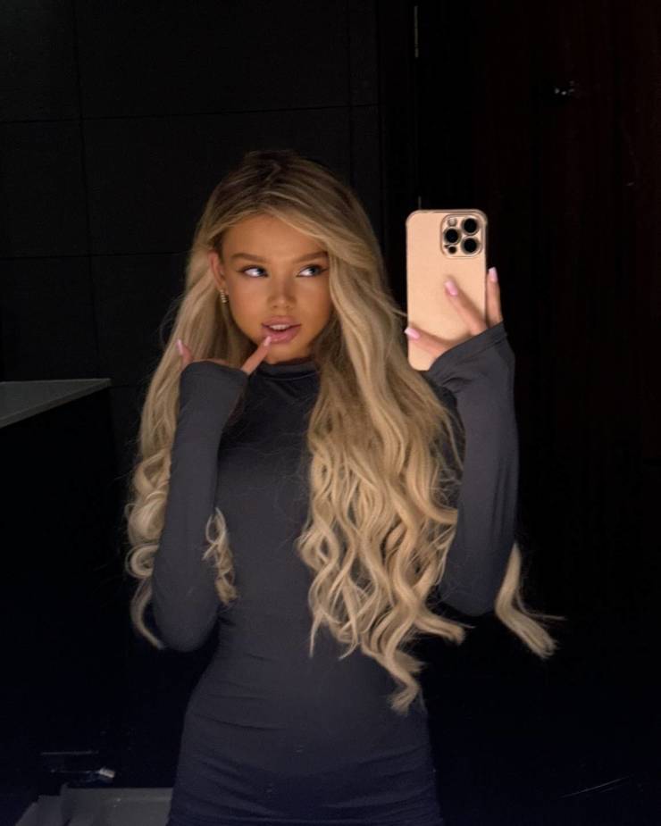 Izigirls Are Waiting For You!