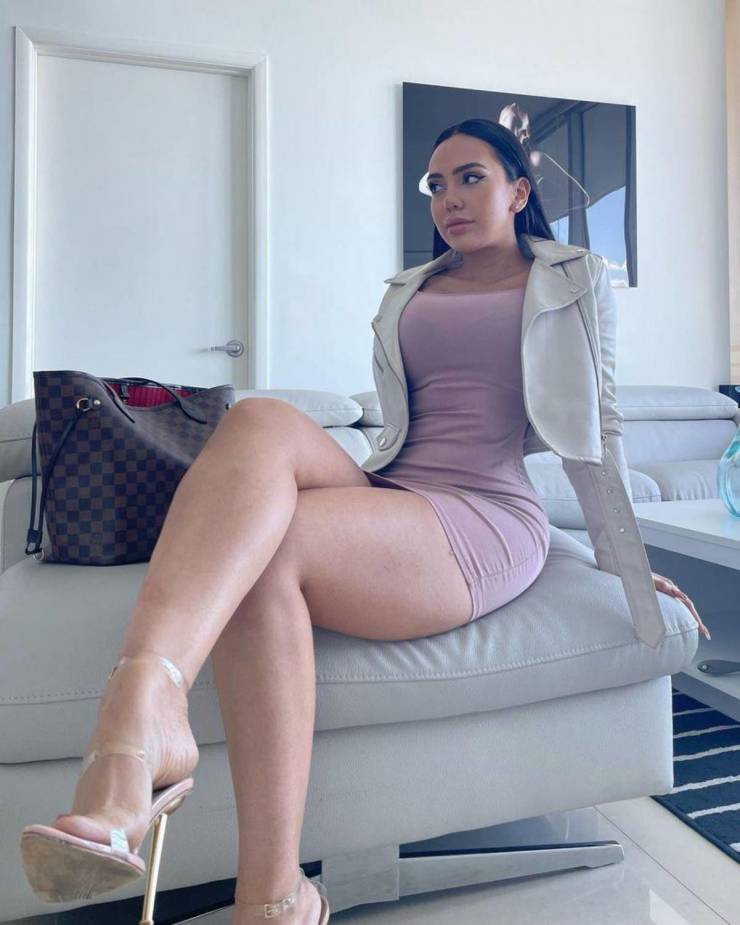 ohthose legs 32 pics 4.html - 32 HD Photos | Premium Gallery 2026