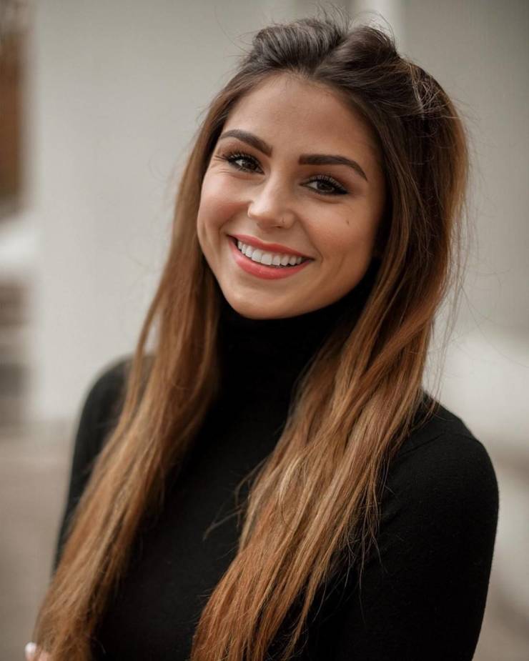 beautiful smiles 37 pics 4.html - 37 HD Photos | Premium Gallery 2026