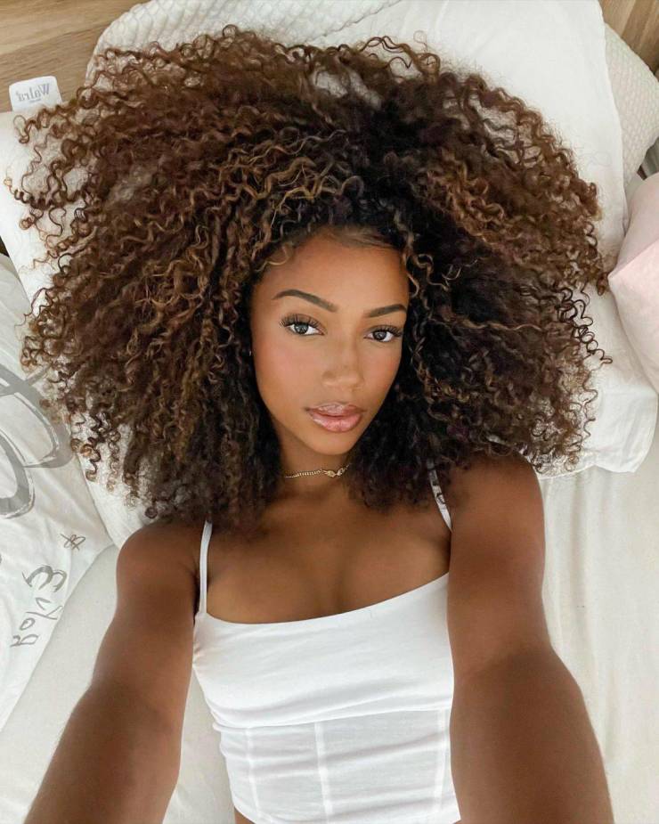 izigirls are waiting for you 37 pics 2.html - 37 HD Photos | Premium Gallery 2026