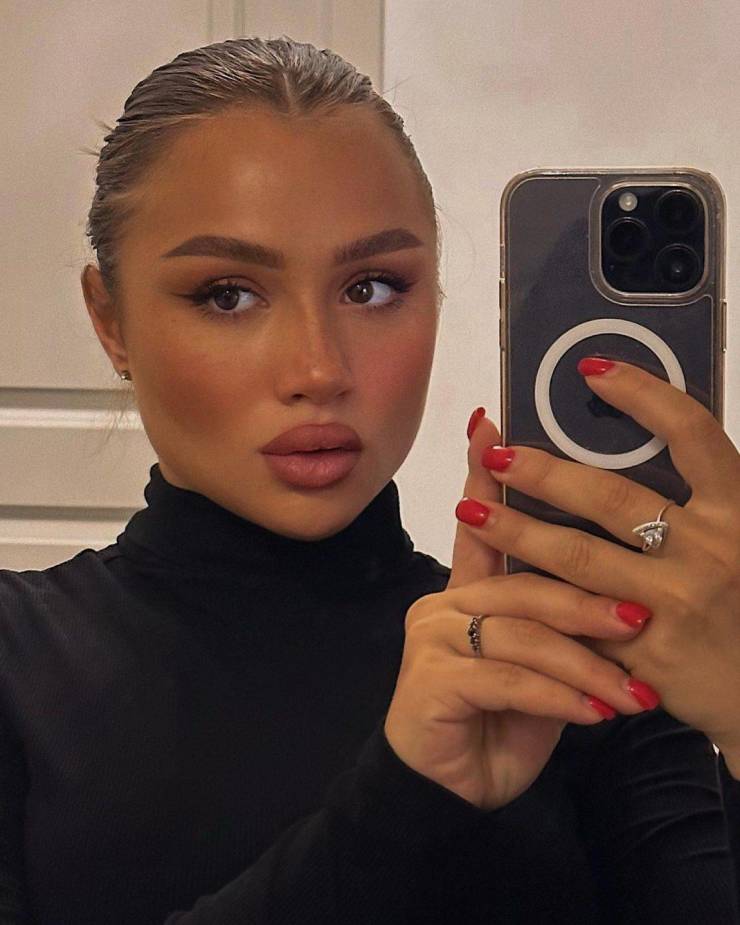 Izigirls Are Waiting For You!