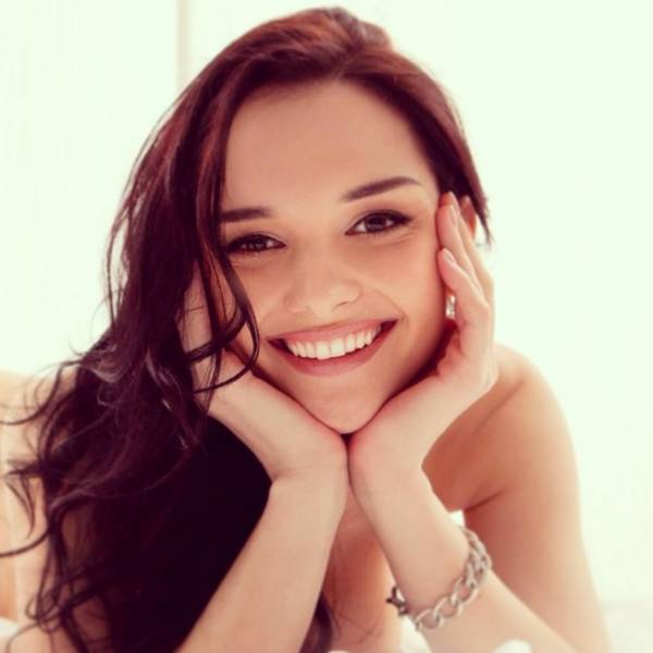 beautiful smiles 44 pics 2.html - 44 HD Photos | Premium Gallery 2026