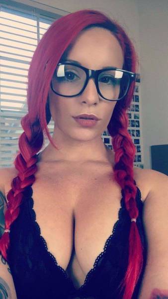 Girls With Beautiful Boobs Are A Mouthwatering Sight