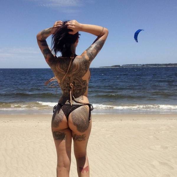 Hot and Hardcore Tattooed Girls