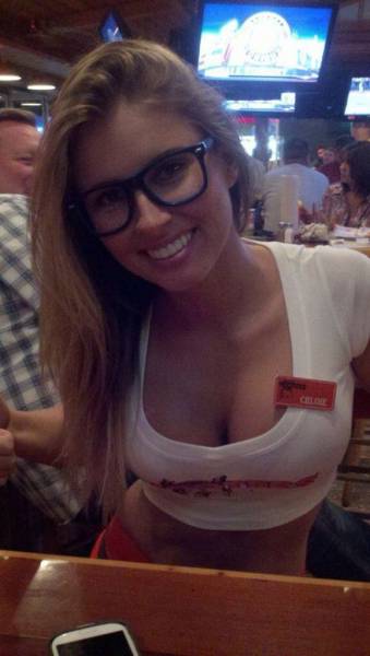 Girls Who Show How Sexy Glasses Can Be