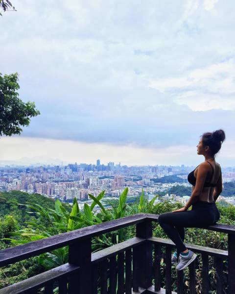 Meet The World’s Hottest Nurse!