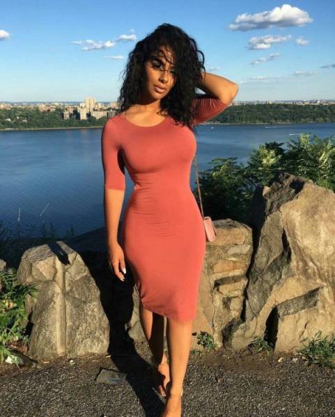 Skin-tight Dresses Are a Stunning Invention