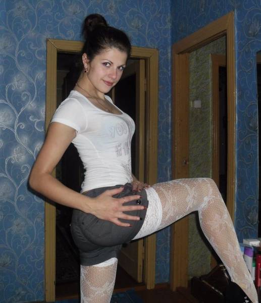 Hot Girls With Beautiful Long Legs