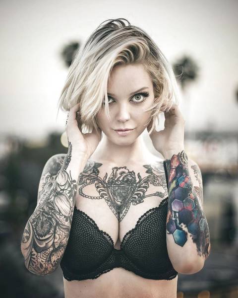 Hot and Hardcore Tattooed Girls