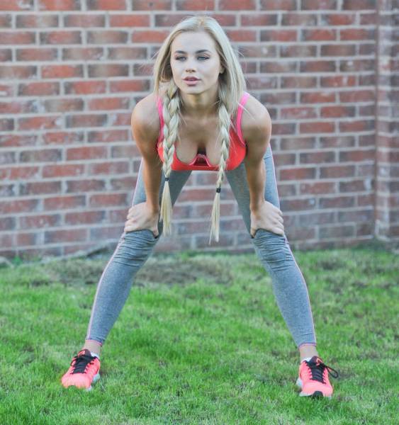 Athletic Women with Awesome Bodies