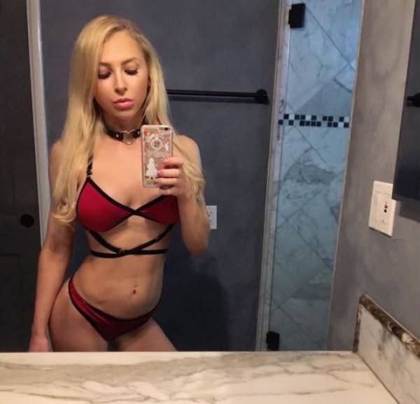 You Will Never Regret Checking These Kinky Snapchat Accounts!