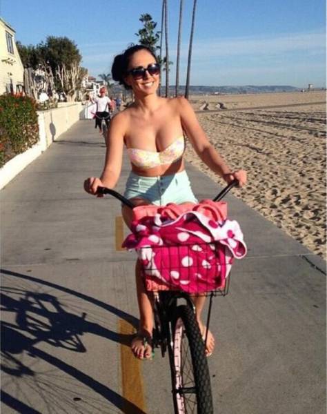 Girls And Bikes: Can It Get Any Hotter?