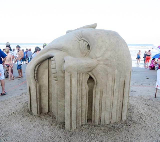 These Statues Will Send Chills Down Your Spine