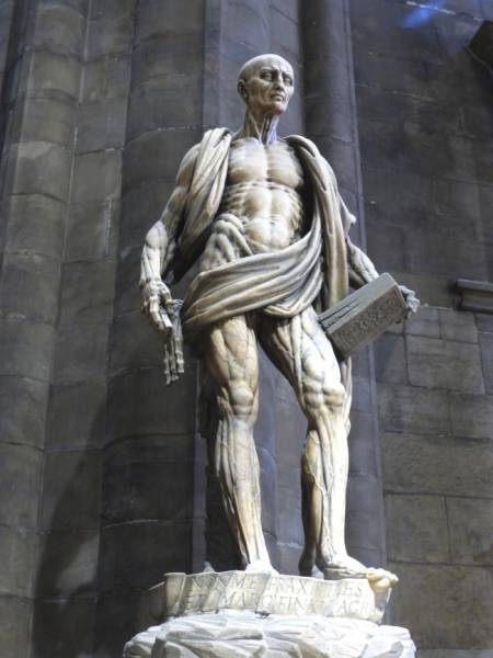 These Statues Will Send Chills Down Your Spine