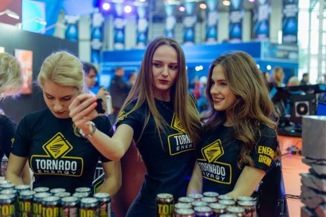 Russian Gaming Festival Has Some Pretty Hot Gamer Girls
