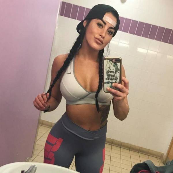 Beauty At Uncle Sam’s Service