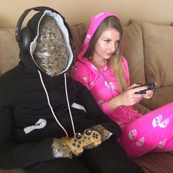 Hard-to-explain WTF Photos