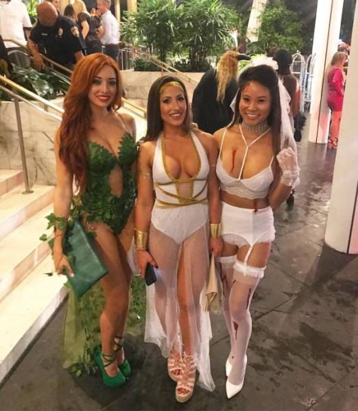 Halloween Brings Us Some Top-Notch Sexy Costumes!