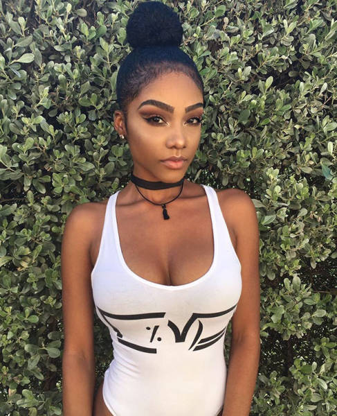 These Black Beauties Are A Real Eye Candy