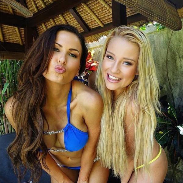 Sweetest Best Friends Out There