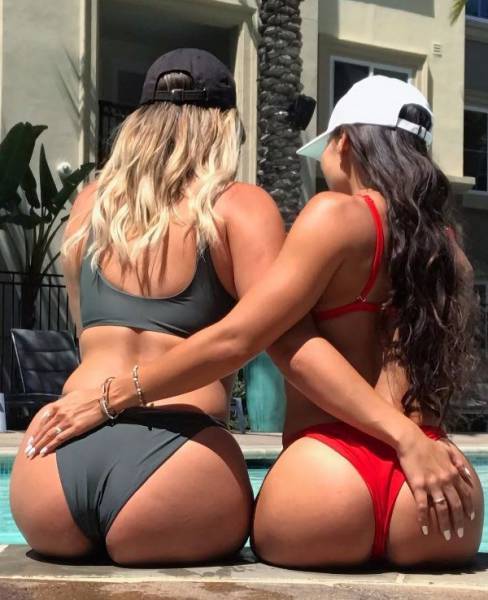 Sweetest Best Friends Out There