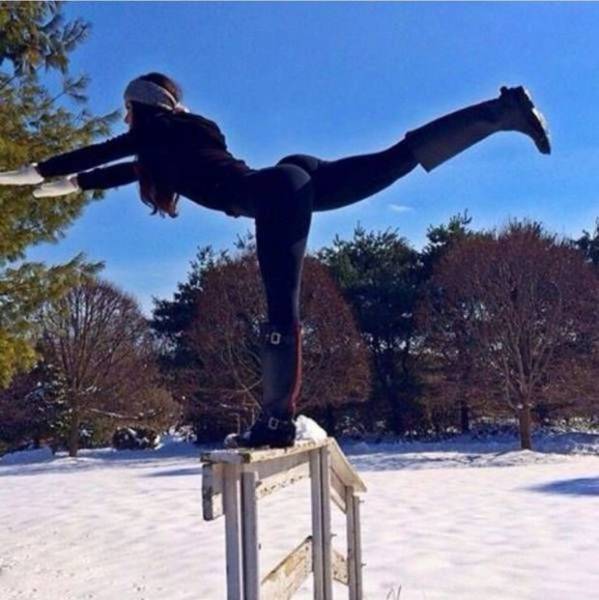 These Girls Flex In All The Right Places