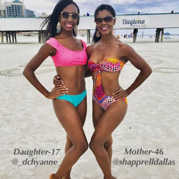 Who Is Mother And Who Is Daughter Here?!