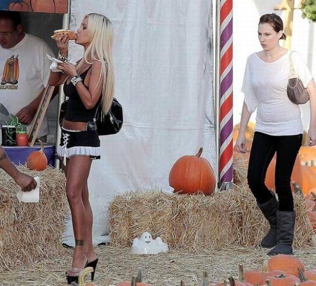 Jealousy Is Too Obvious Here