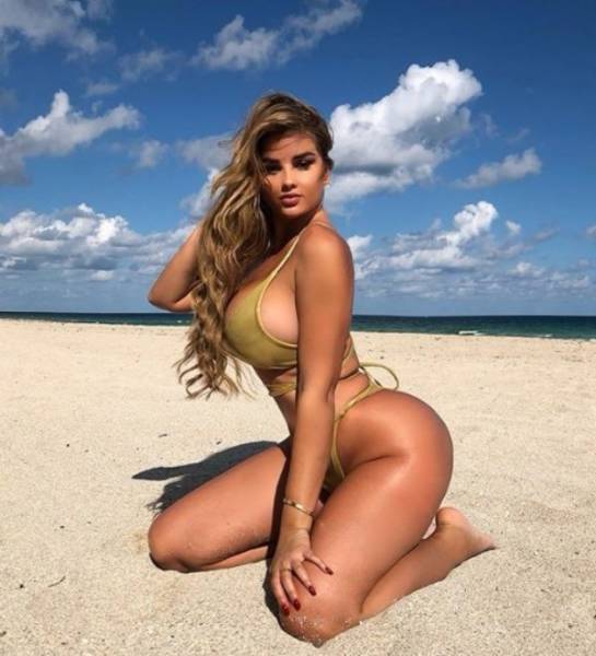 The Holy Trinity Of Hips And Waist!